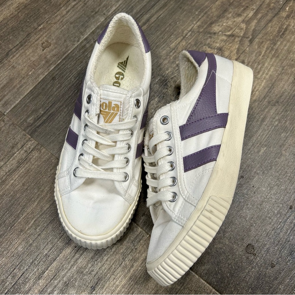 Gola women’s sneakers tennis shoe size 6 white